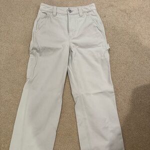 Beige jeans tna  cargo pockets ! So cute !